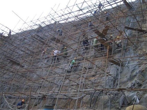 萝北公路桩基检测
